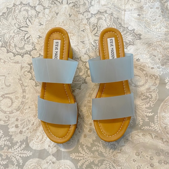 NEW Steve Madden Confession Blue Vinyl Sandal - Picture 5 of 12